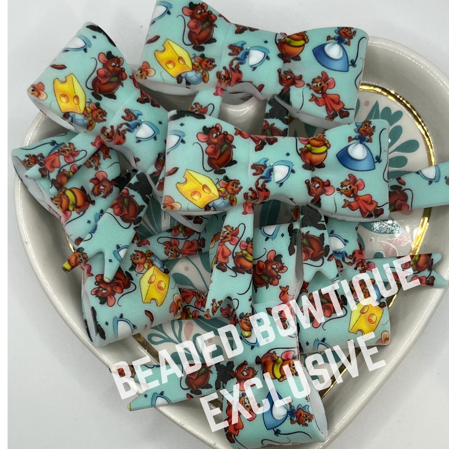 EXCLUSIVE mice big silicone bow