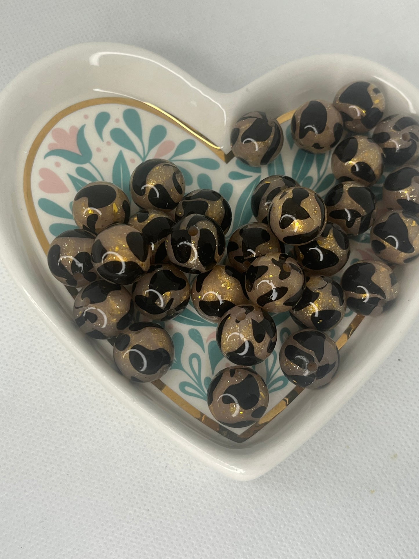 15mm gold cow silicone bead