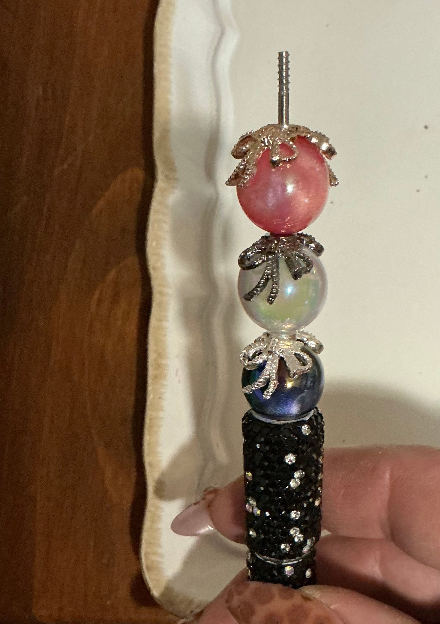 BOW BEAD CAPS 10 pk
