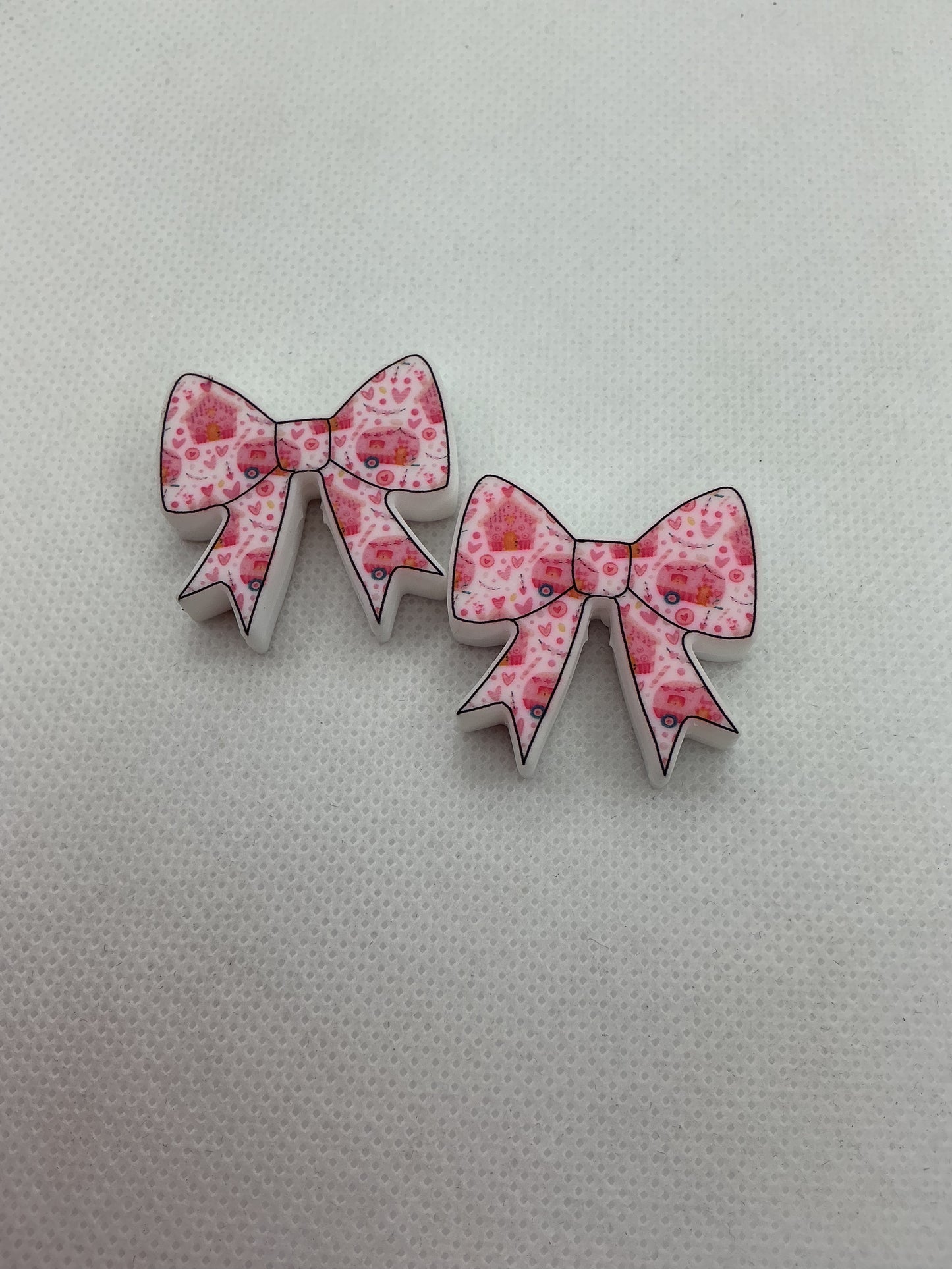 Happy camper EXCLUSIVE silicone bow