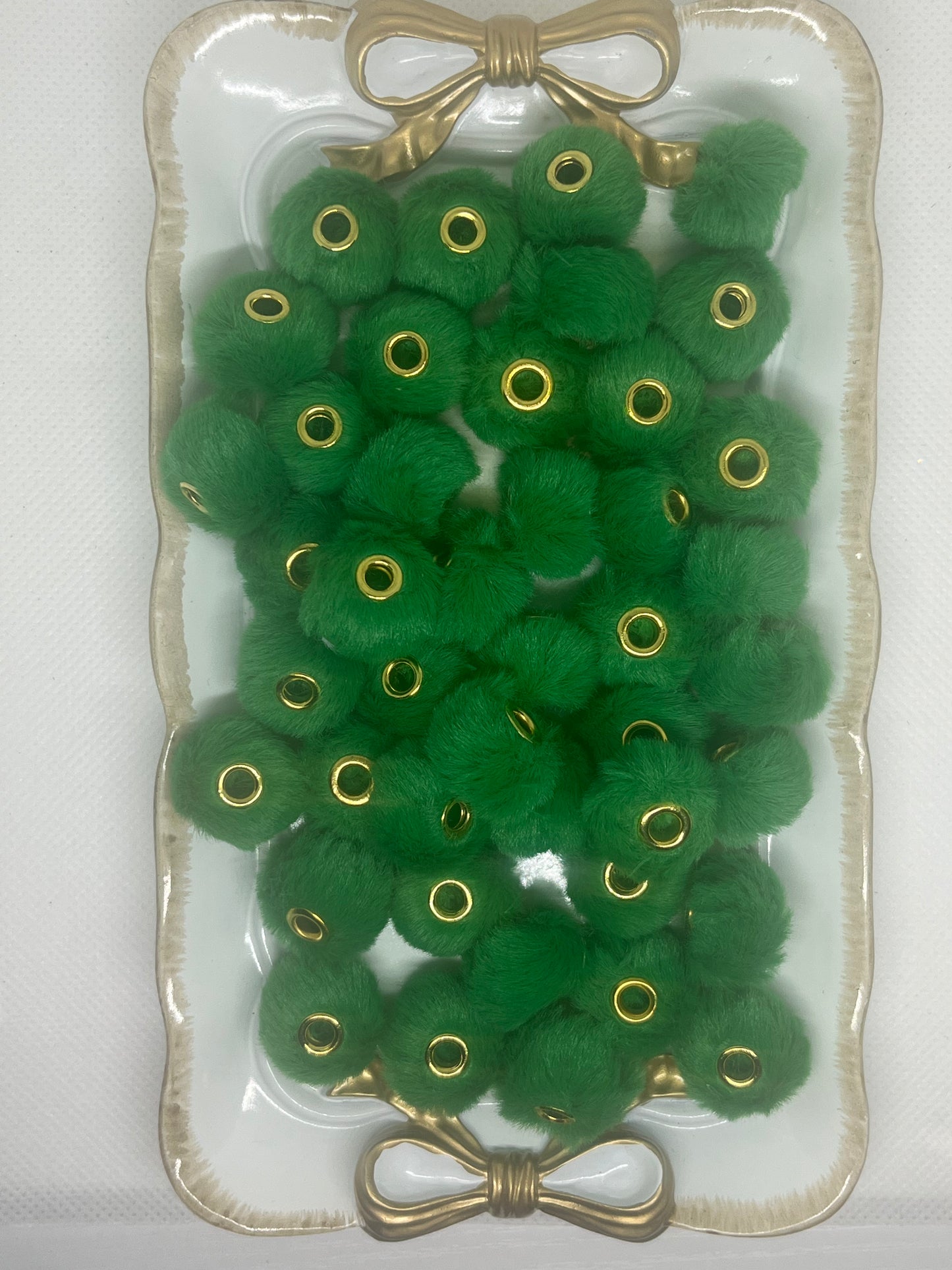 Fuzzy spacers by color