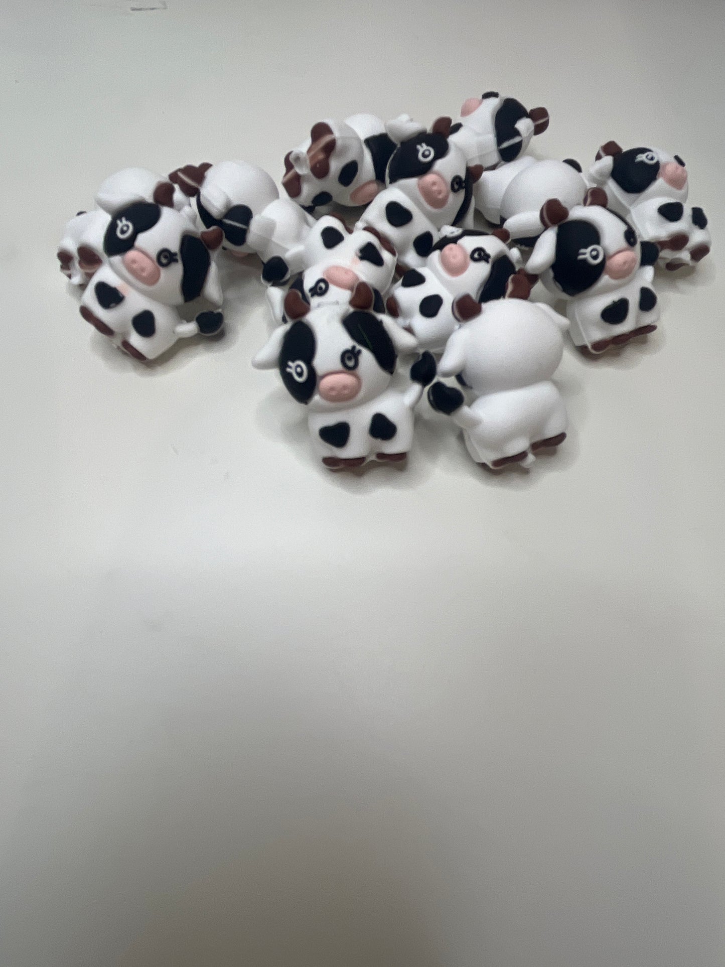 3d black/white cow focal