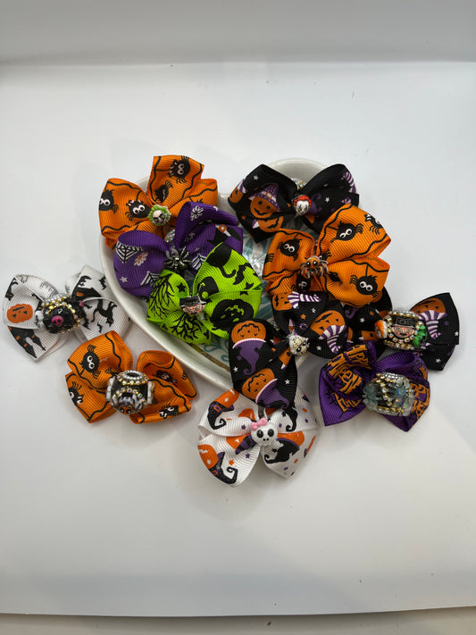 Halloween bows Random 2pk