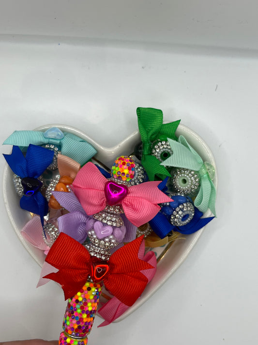 Fancy heart bows with silver rhinestones 2pack